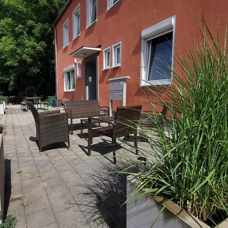 Bahnhof Loft & Appartement *