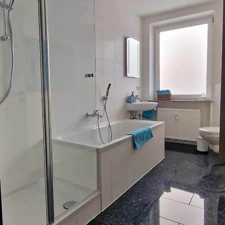 Appartamento Bahnhof Loft & *