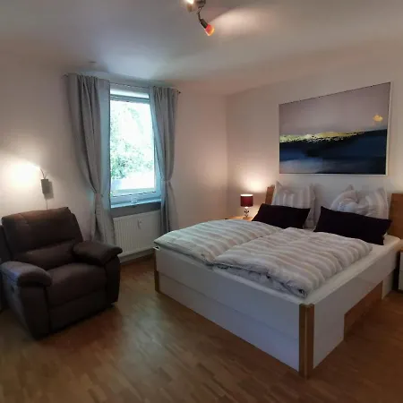 Bahnhof Loft & Apartment